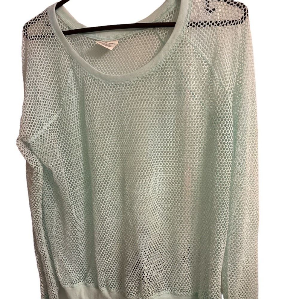 SALE!! NWOT PINK VICTORIA’S SECRET MESH TOP 🔥